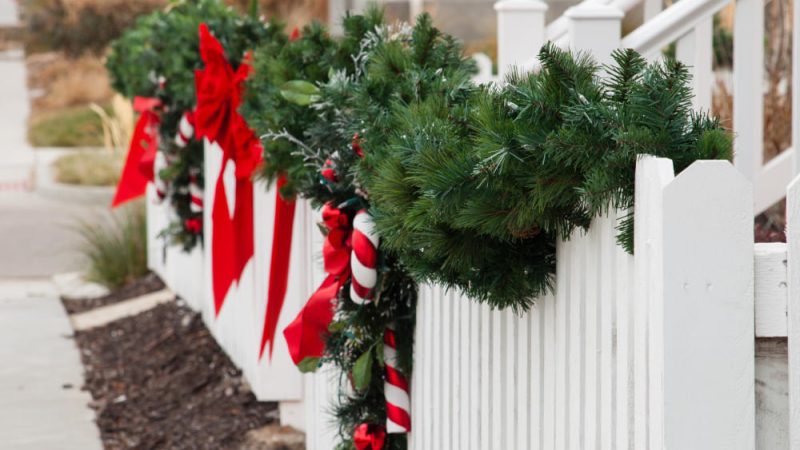 Addobbi natalizi per esterno: atmosfera magica in ogni angolo della tua casa